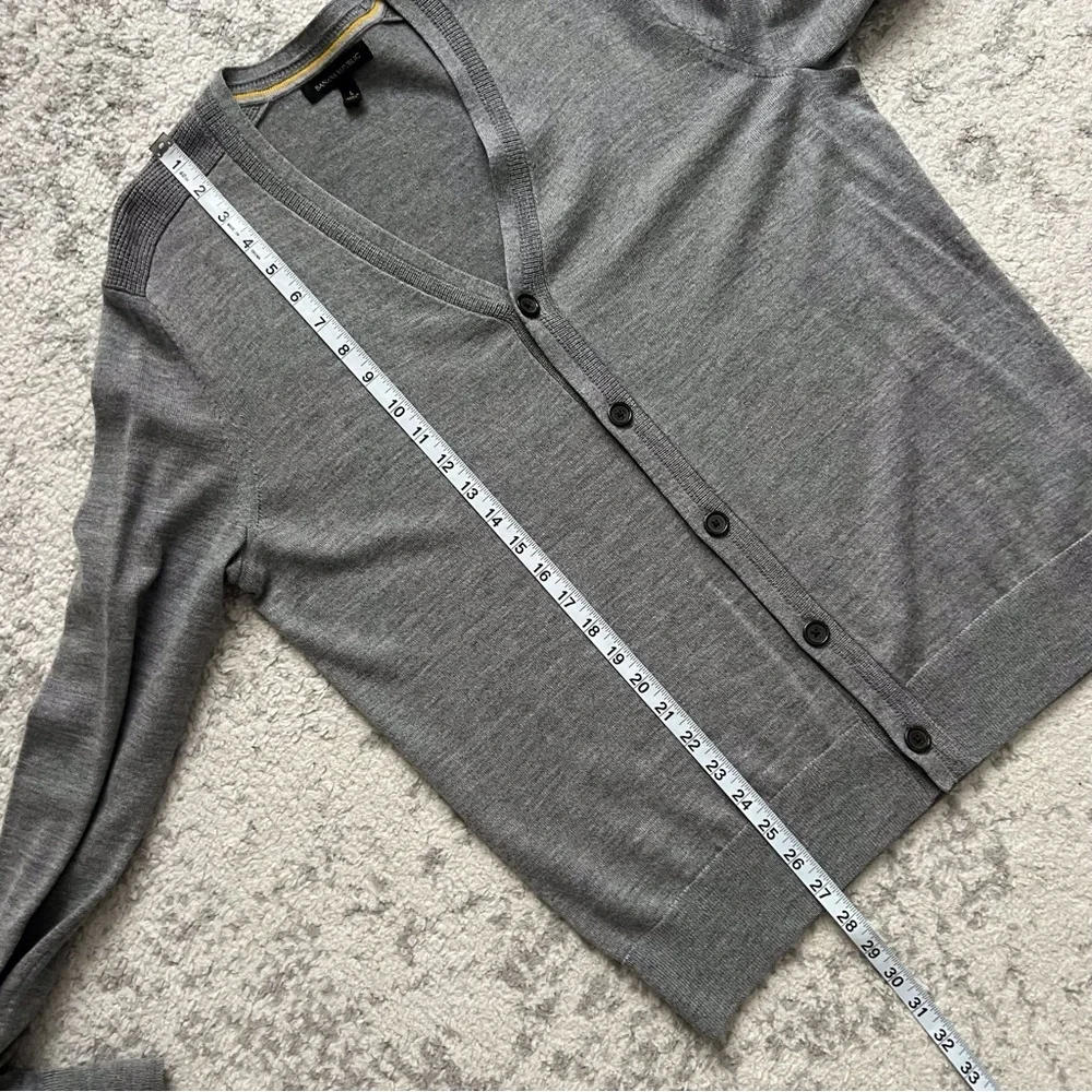 Banana Republic Men’s Grey Cardigan Sweater Merino Wool Bld Preppy Neutral Large